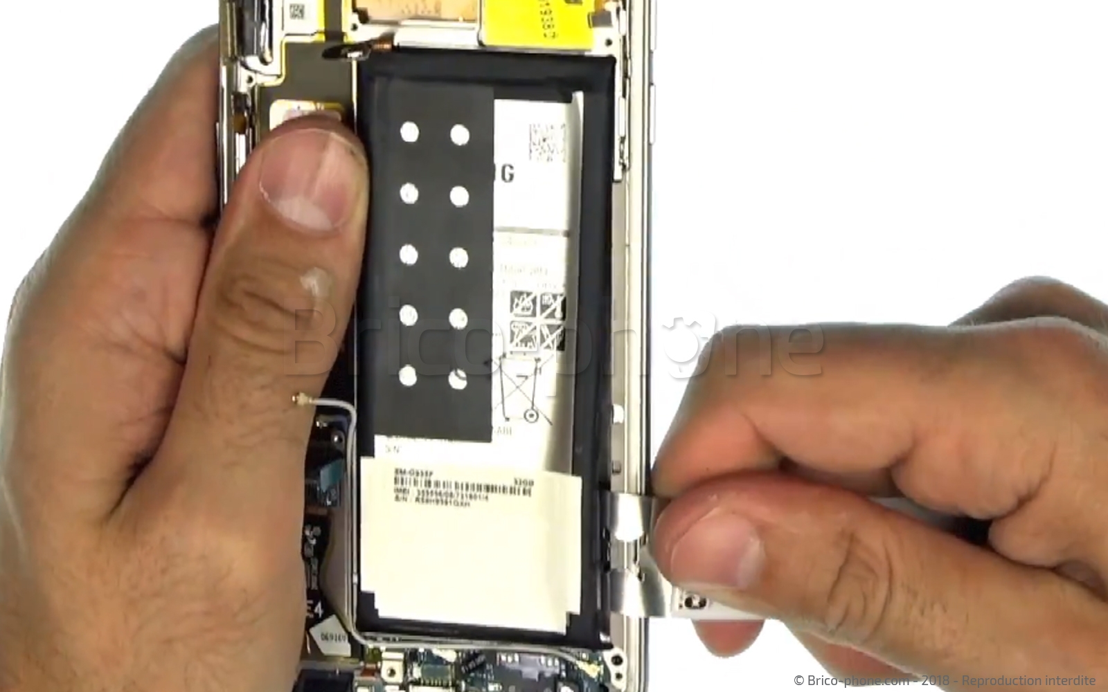 Changement de batterie sur Galaxy S7 Edge photo 1